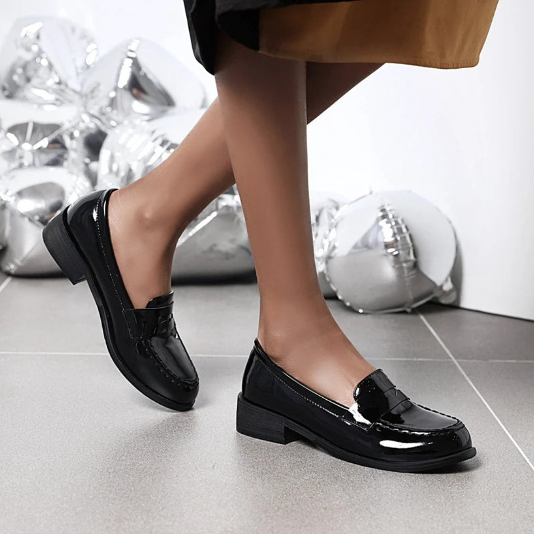 Bunte Lack-Loafer aus Kunstleder für Damen
