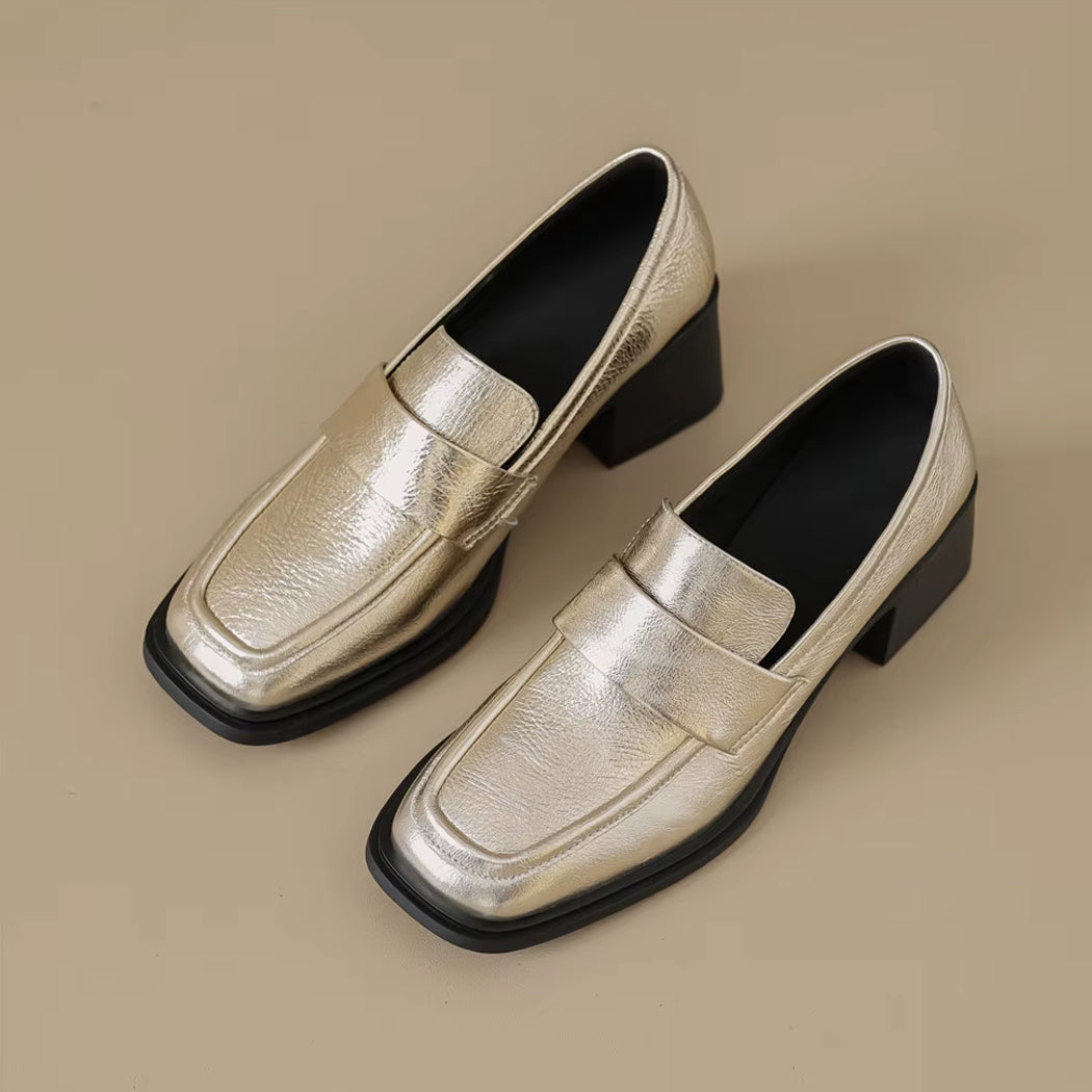 Goldener Loafer mit Absatz für Damen