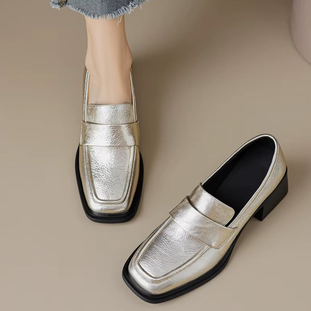 Goldener Loafer mit Absatz für Damen