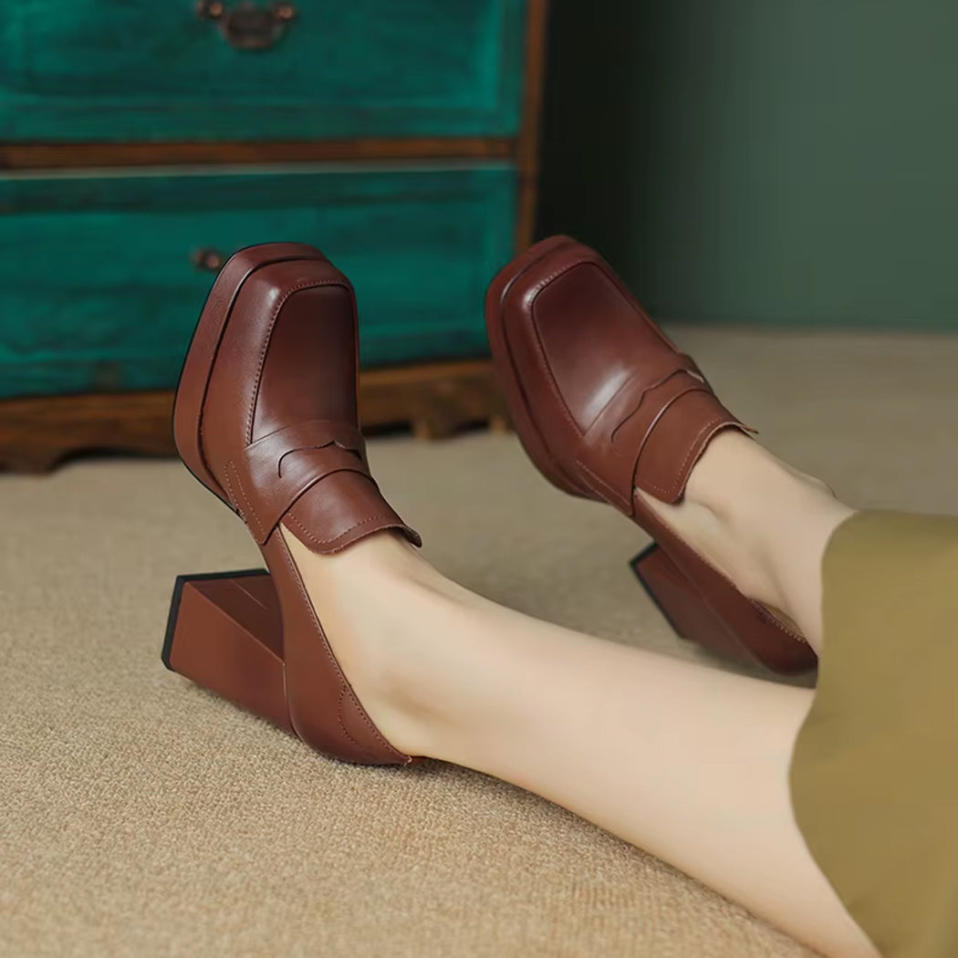 Damen-Loafer mit Absatz aus Leder