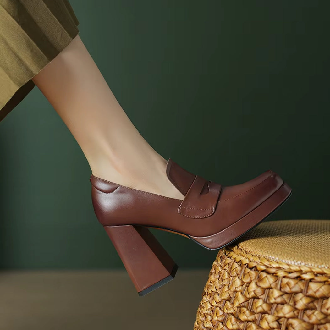 Damen-Loafer mit Absatz aus Leder