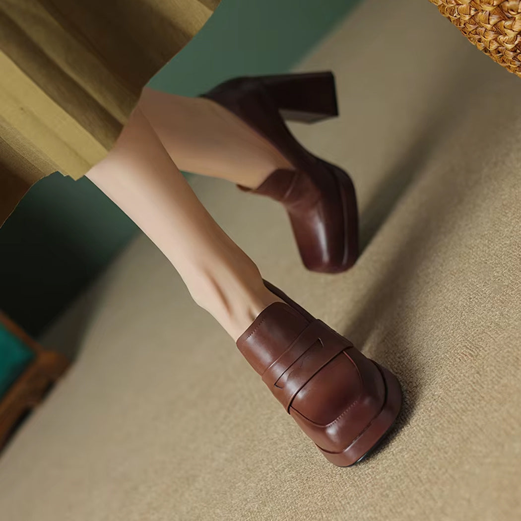 Damen-Loafer mit Absatz aus Leder