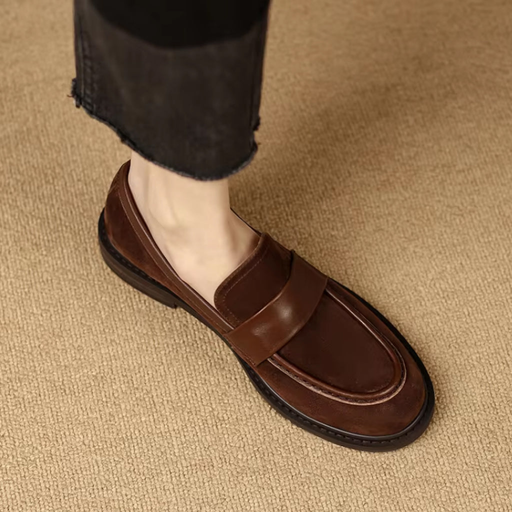Klassischer Wildleder-Loafer für Damen