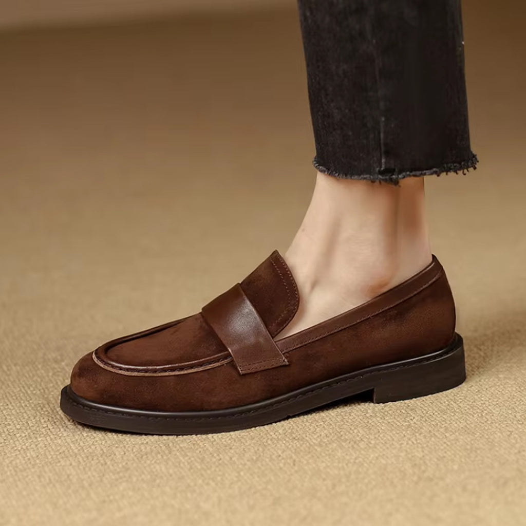 Klassischer Wildleder-Loafer für Damen