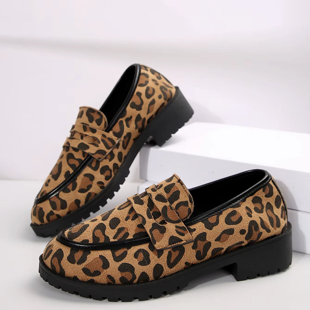 Leoparden-Loafer mit Absatz