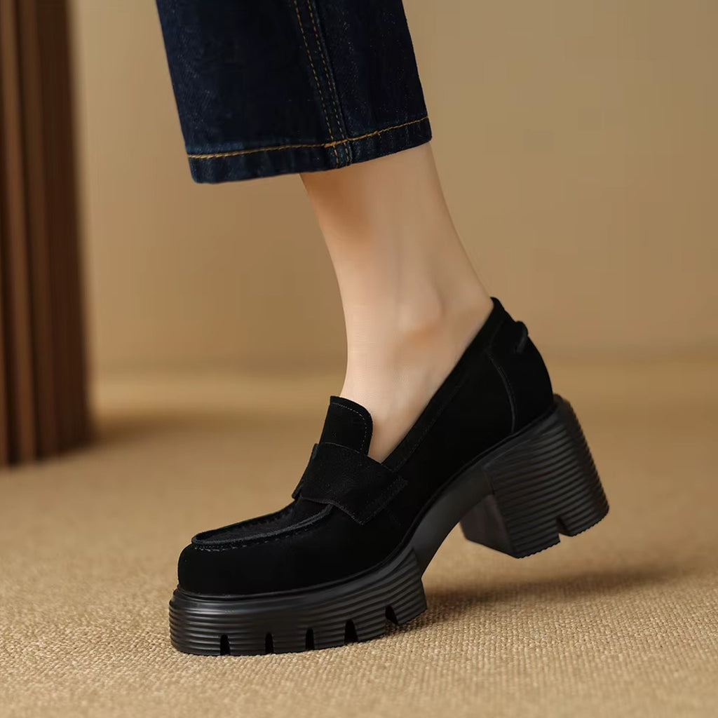 Plateau-Loafer aus Wildleder