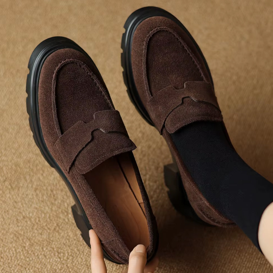 Plateau-Loafer aus Wildleder