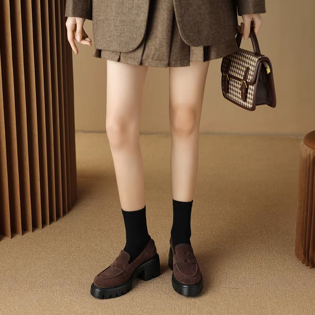 Plateau-Loafer aus Wildleder