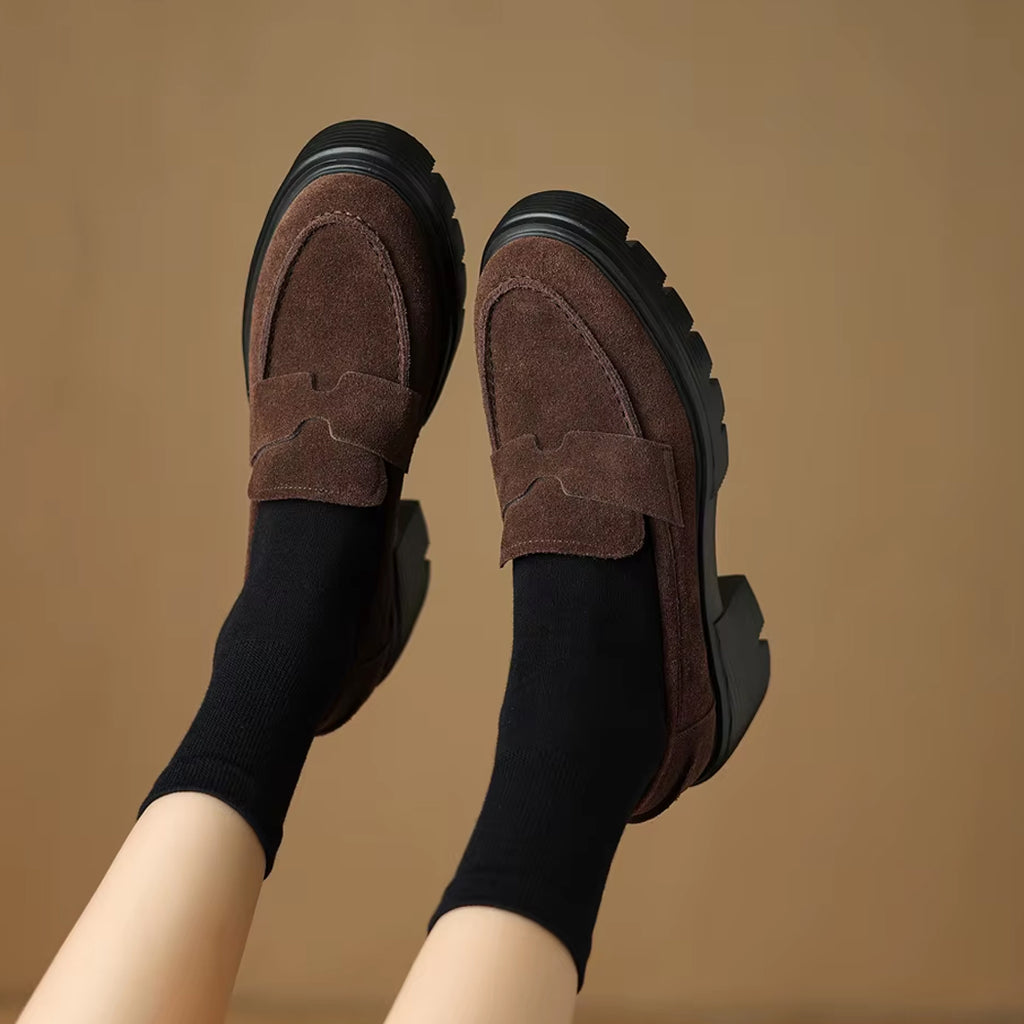 Plateau-Loafer aus Wildleder