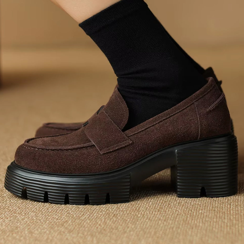 Plateau-Loafer aus Wildleder
