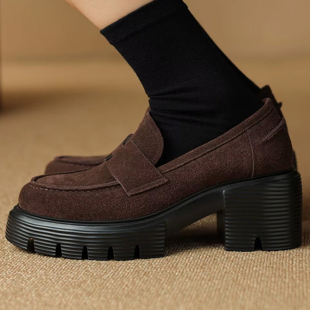 Plateau-Loafer aus Wildleder