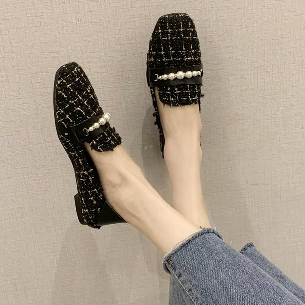 Eleganter Loafer aus Tweed und Perlen
