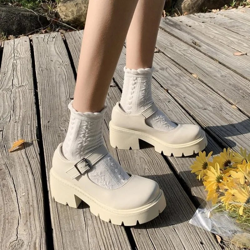 Chunky Mary Jane Loafer mit dicken Sohlen