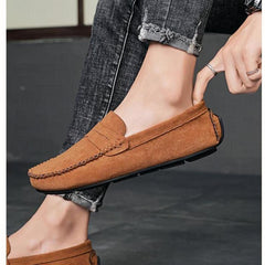 Loafer für Herren aus Wildleder in Burgund oder Braun, Braun