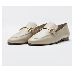 Dünne und leichte Loafer aus Echtleder, Beige