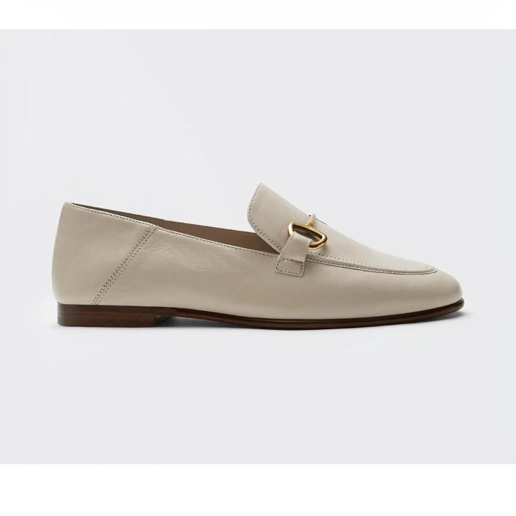 Dünne und leichte Loafer aus Echtleder