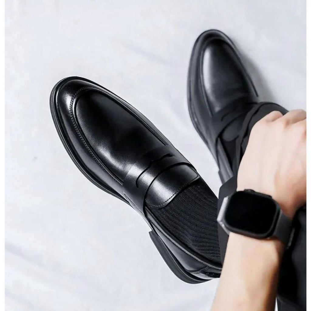 Klassische schwarze Loafer aus Kunstleder für Herren