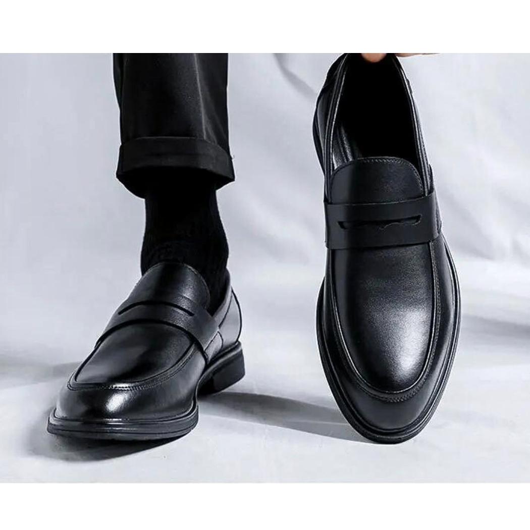 Klassische schwarze Loafer aus Kunstleder für Herren