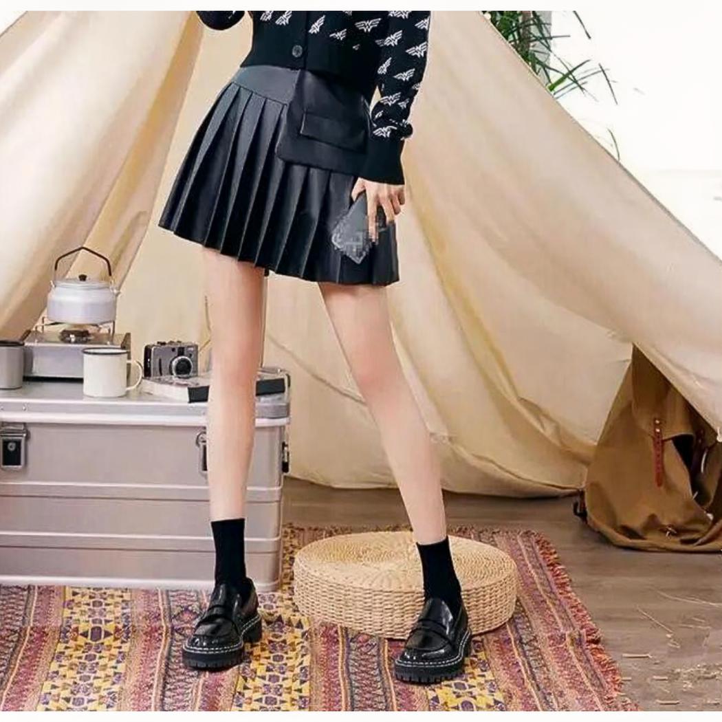 Schwarze Loafer mit dicker Sohle aus Kunstleder für Damen