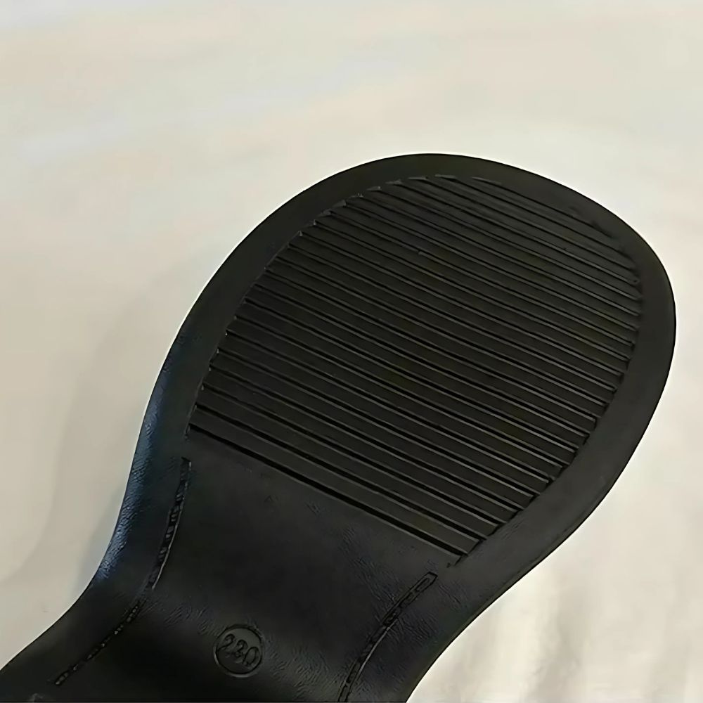 Plateau-Loafer mit silberner Schnalle