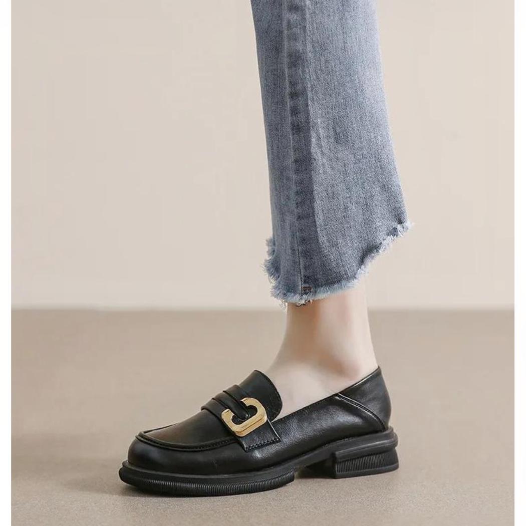 Weiche und elegante Loafer aus echtem Leder für Damen