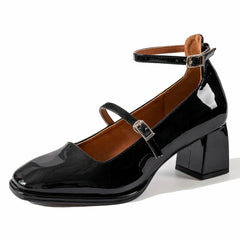 Loafer-Ballerinas mit Lackabsatz, Schwarz
