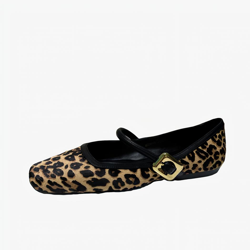 Ballerina-Loafer mit Leopardenmuster und goldener Schnalle