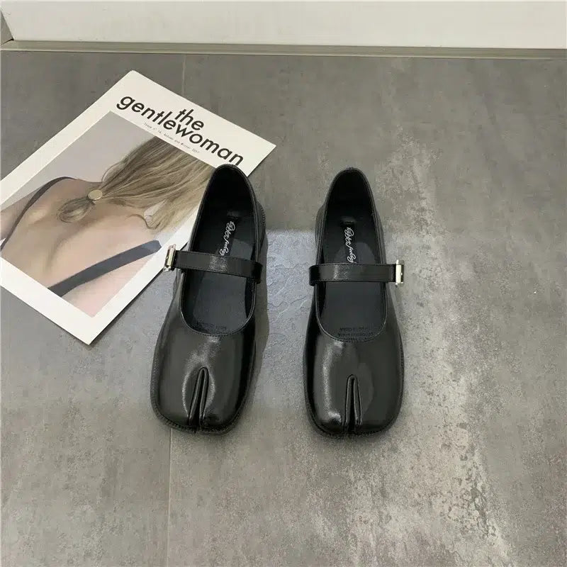 Mary Jane Ballerinas mit geteilter Zehenpartie Schwarz für Damen - Tabi Style