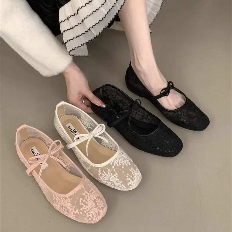 Damen Mary Jane Schuhe aus Spitze