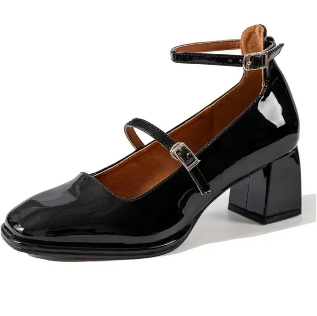 Lackierter Ballerina-Loafer mit Absatz