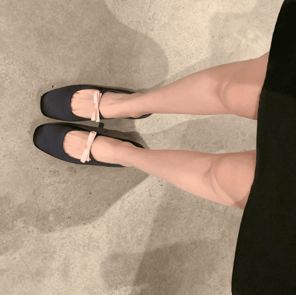 Mary Jane Loafer mit eckiger Spitze und Schleife