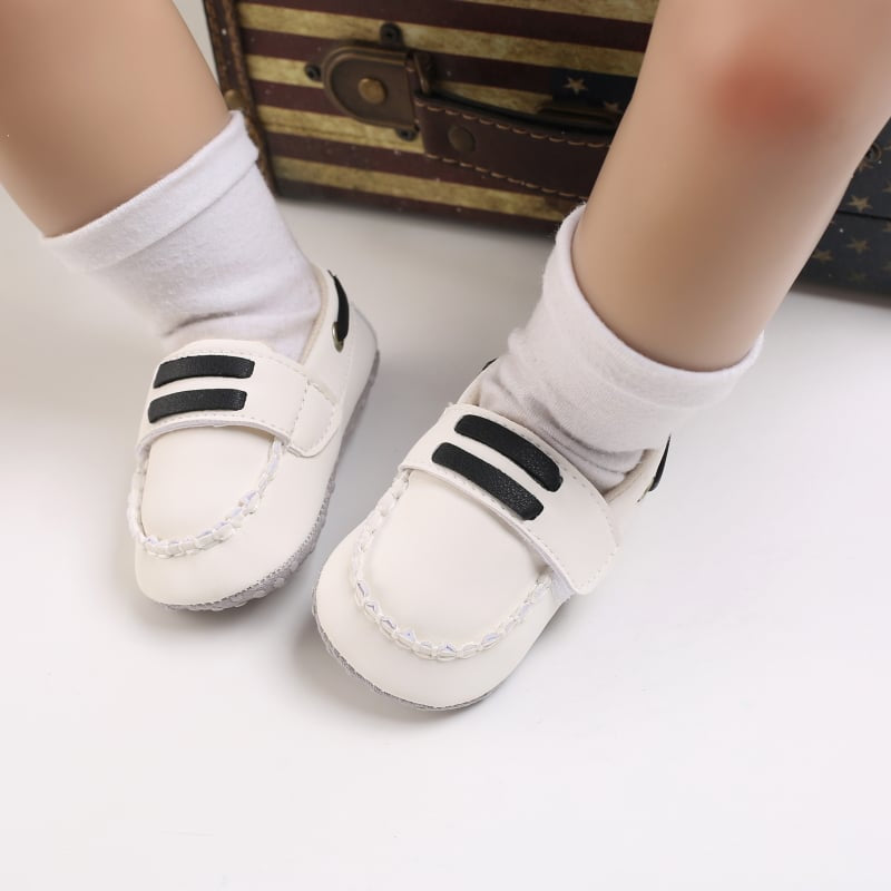 Baby-Bootsschuhe mit Klettverschluss