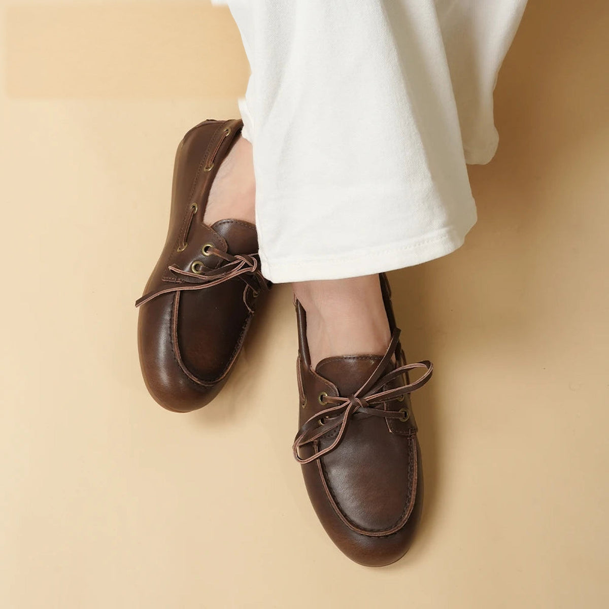 Brauner Damen-Bootsschuh-Slipper mit Schnürung