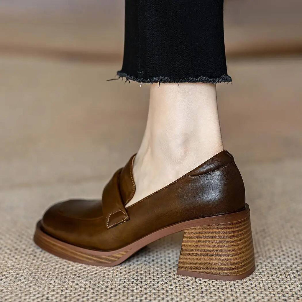 Damen-Loafer mit Blockabsatz und dicker Sohle in Braun, Ansicht 1