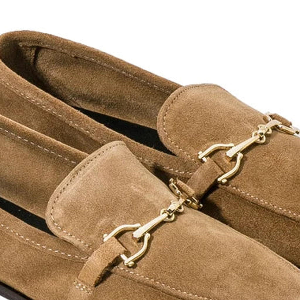 Goldene Horsebit-Spange des Damen-Loafers