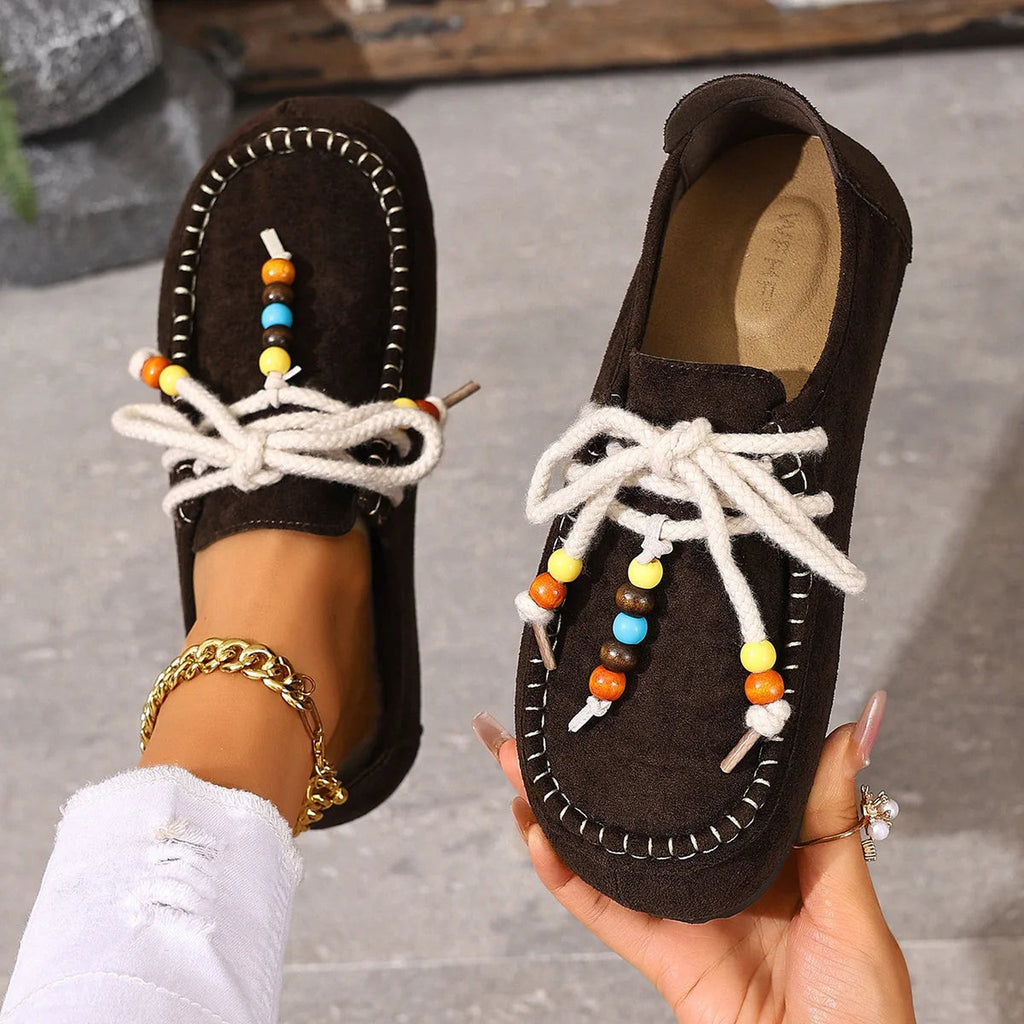 Damen Perlen-Loafer mit Schnürsenkeln und bunten Verzierungen in Taupe, Ansicht 10