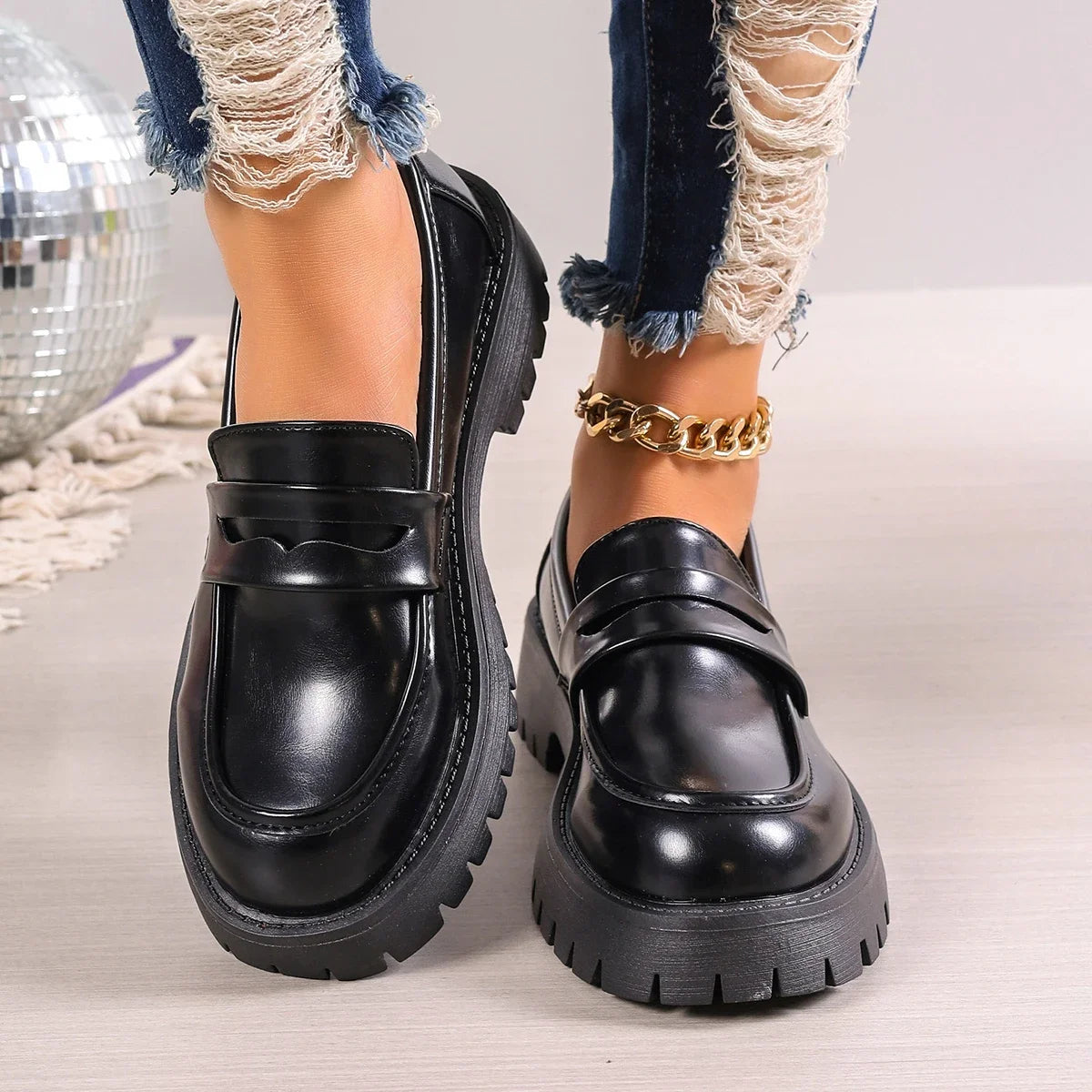 Damen-Slipper mit Plateau, Seitenansicht