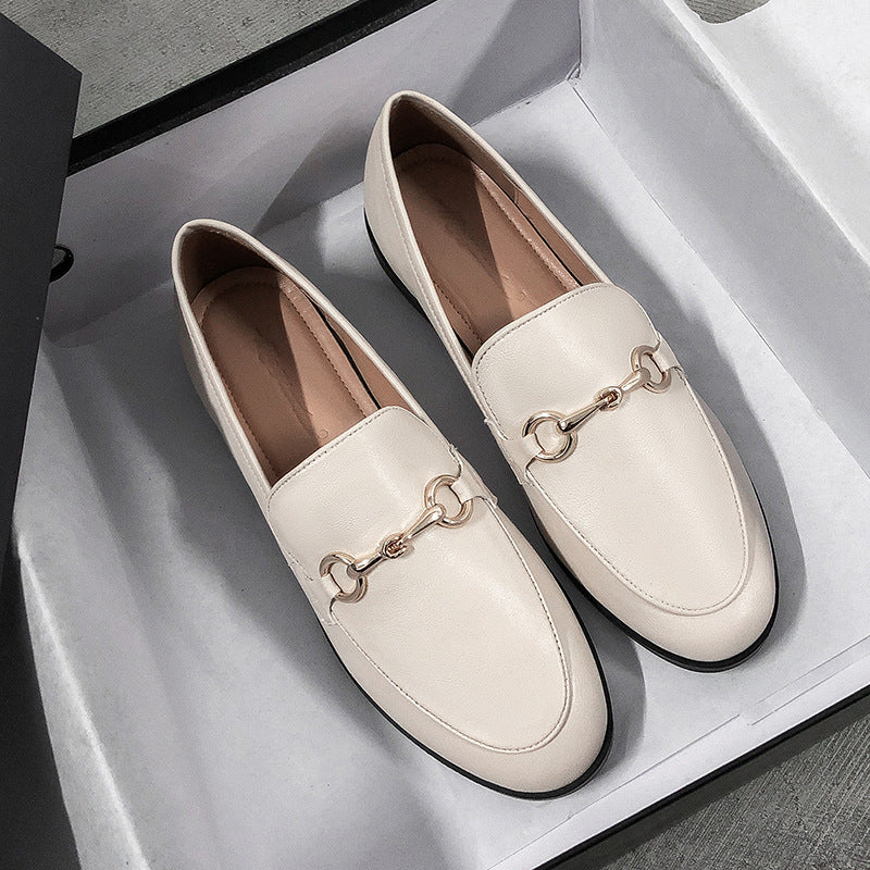 Kunstleder-Loafer mit goldenen Details für Damen