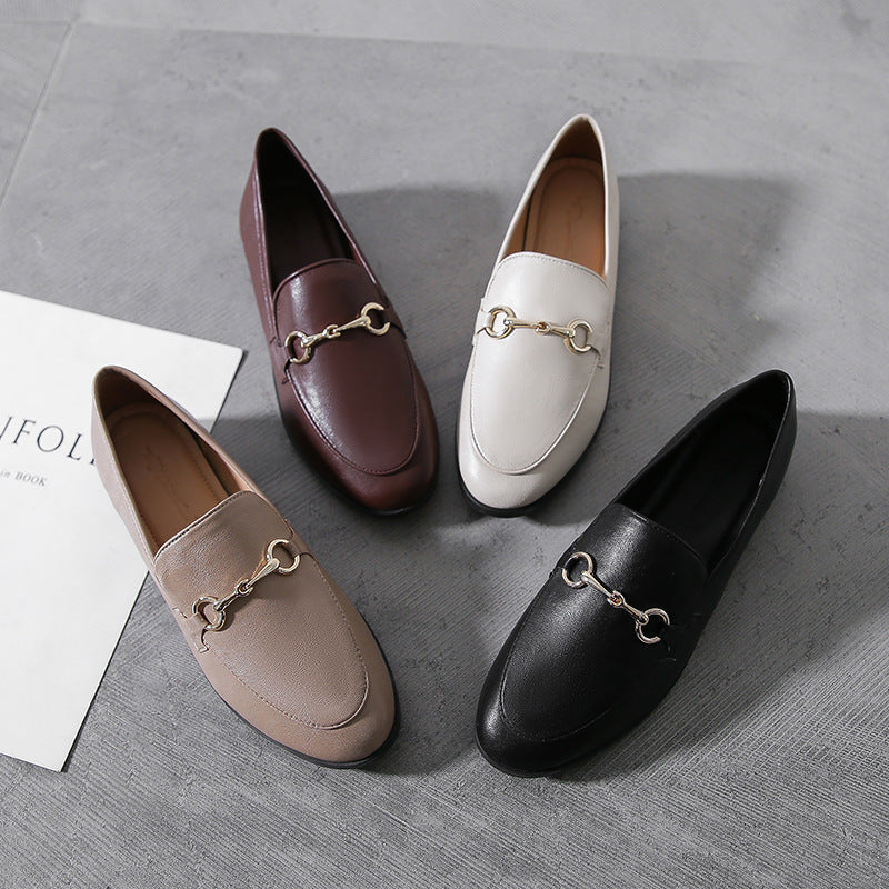 Kunstleder-Loafer mit goldenen Details für Damen