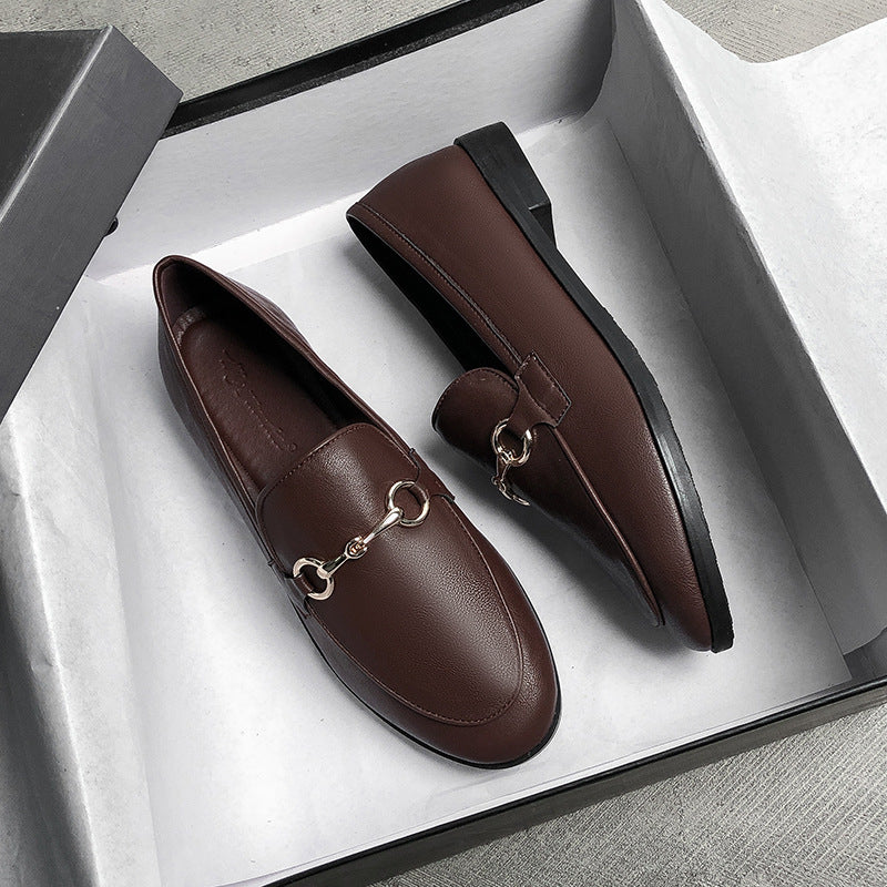 Kunstleder-Loafer mit goldenen Details für Damen