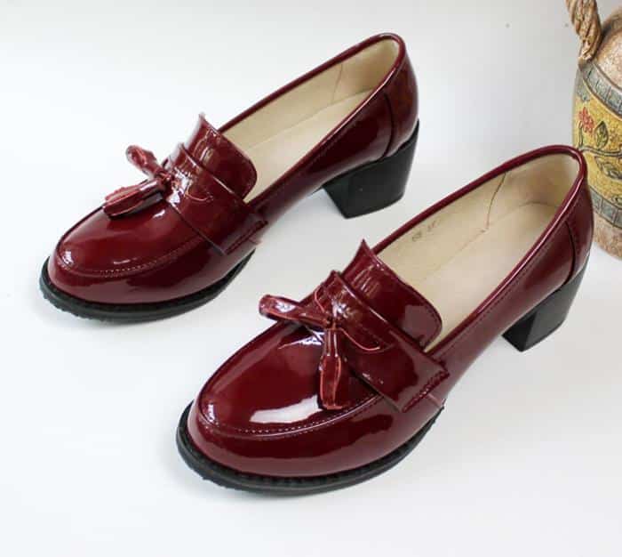 Damen-Loafer aus Leder mit mittlerem Absatz