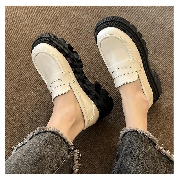 Britische Plateau-Loafer für Damen