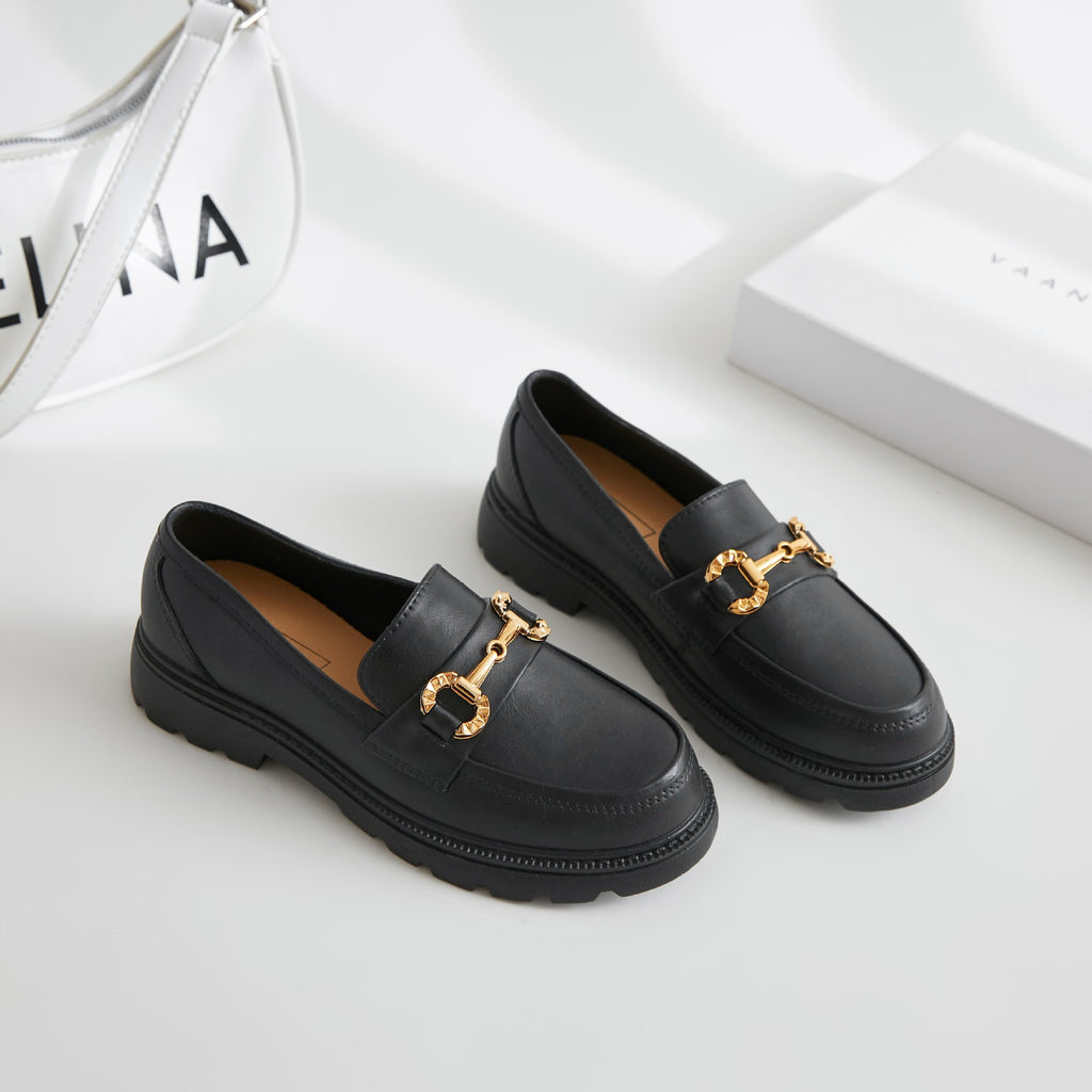 Damen Mokassins mit Plateau und Metallkette
