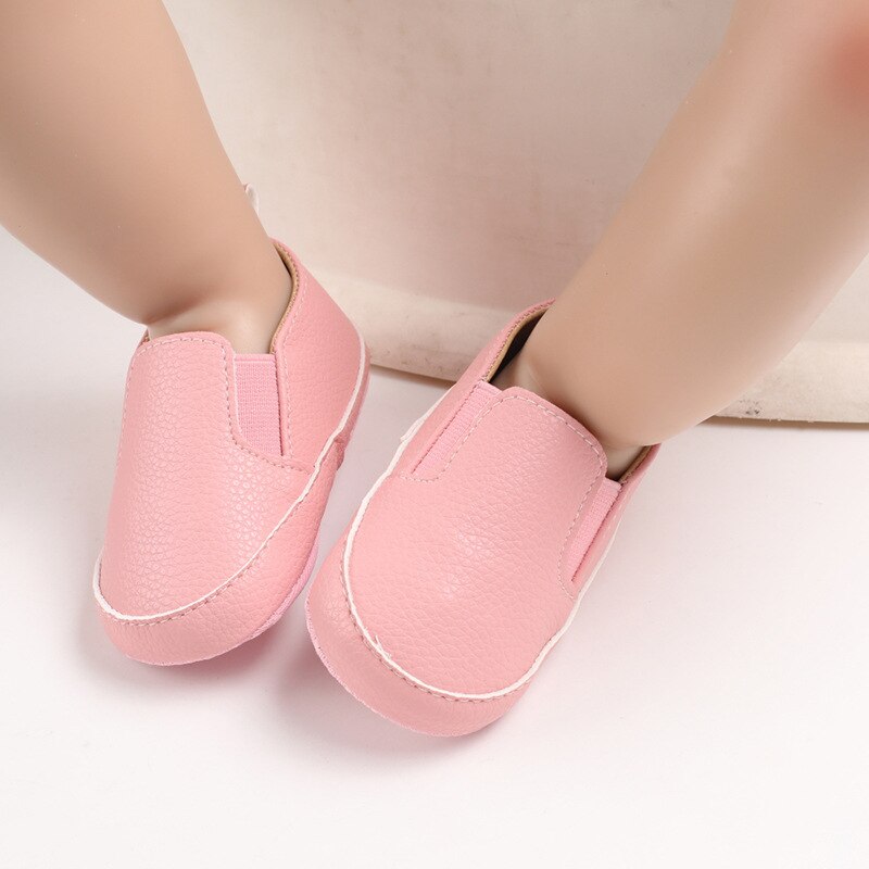 Unifarbene Slip-On-Mokassins aus Kunstleder für Babys