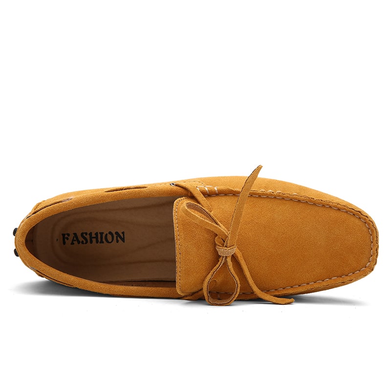Einfarbige farbenfrohe Wildleder-Loafer für Herren
