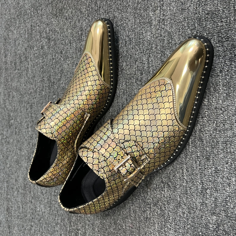 Goldene spitze Mokassins für Herren