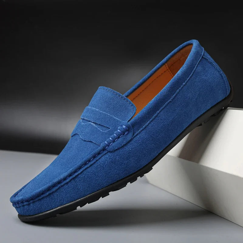 Blaue Herren Loafer aus Veloursleder mit Profilsohle in Königsblau, Ansicht 2