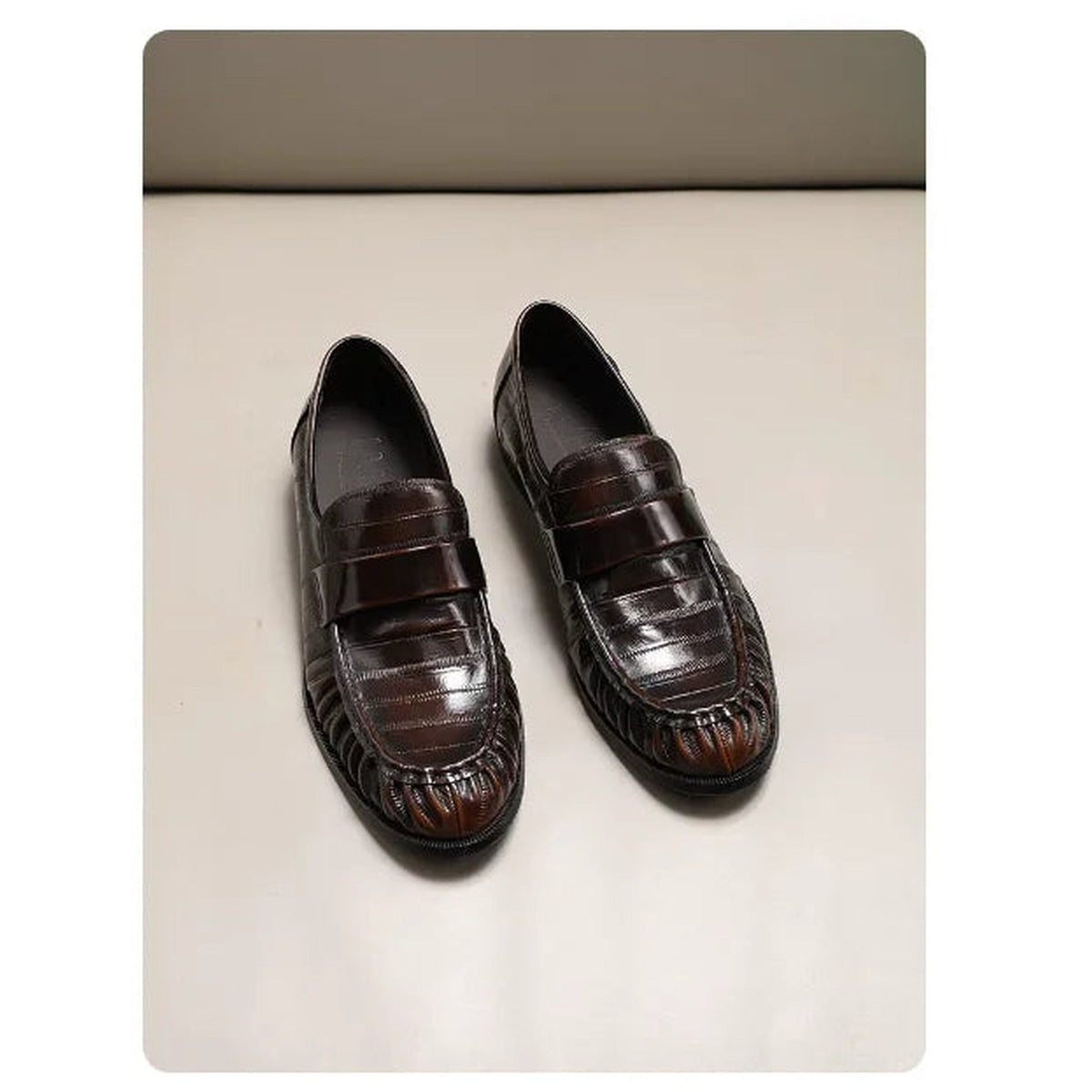 Herren Lederloafer in Aalhaut-Optik in Dunkelbraun, Ansicht 6
