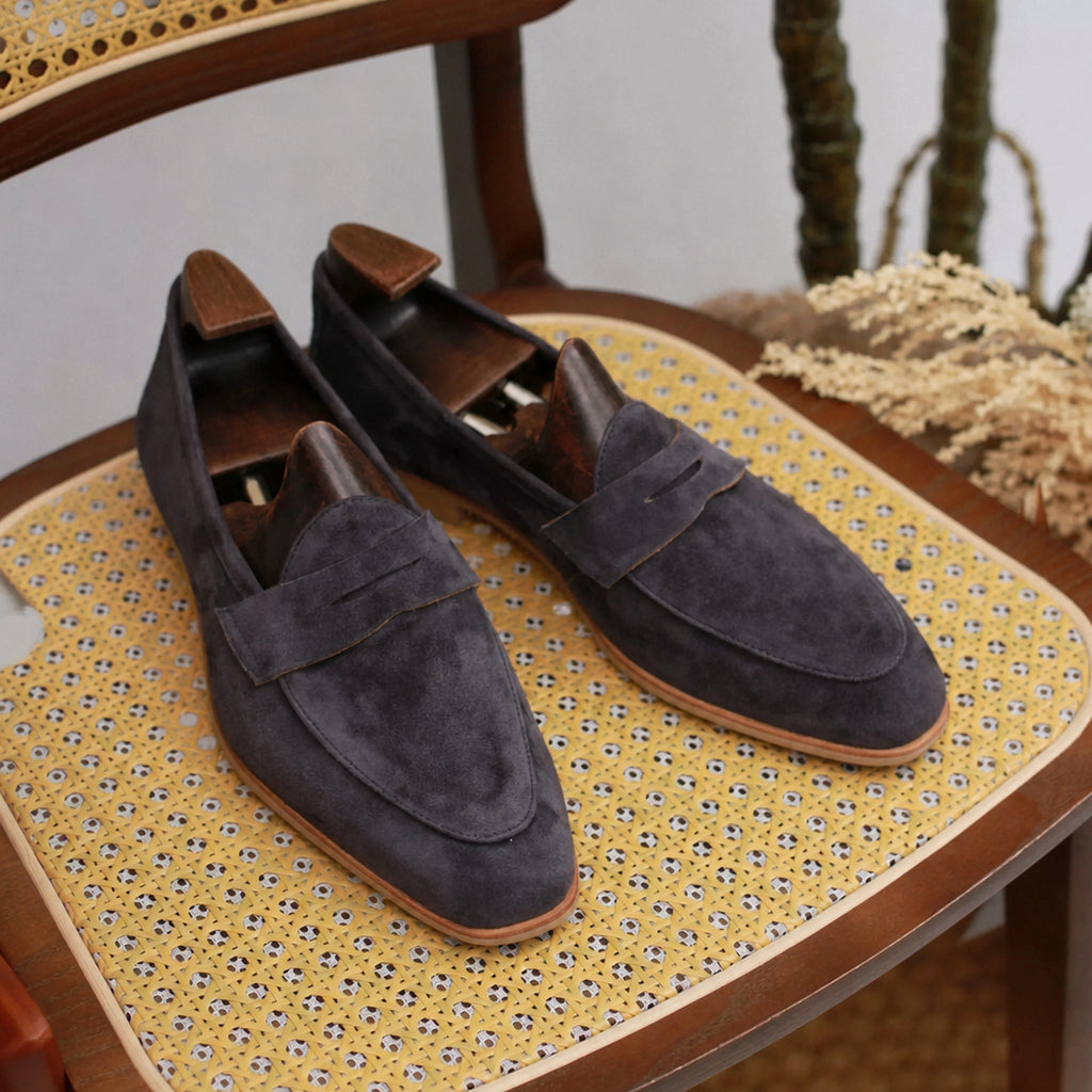 Herren Loafer Wildleder Penny-Ziernaht in Cognac, Rückansicht