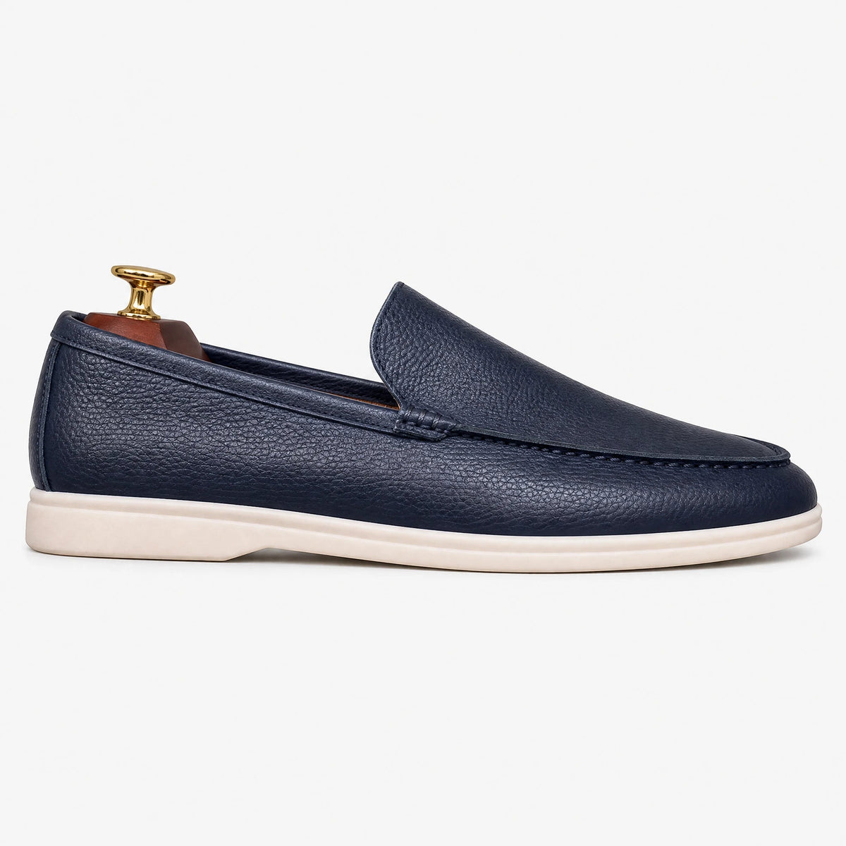 Herren-Slipper aus Kunstleder in Braun